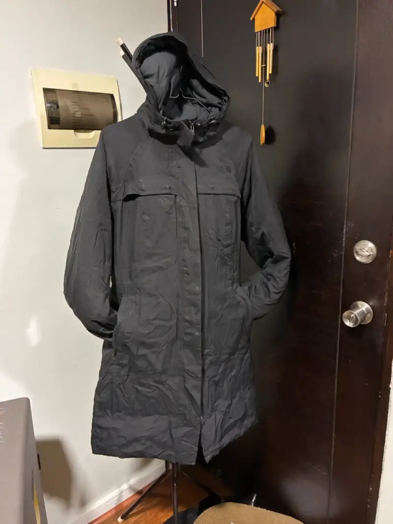 Parka negra The North Face talla SP impermeable - 5