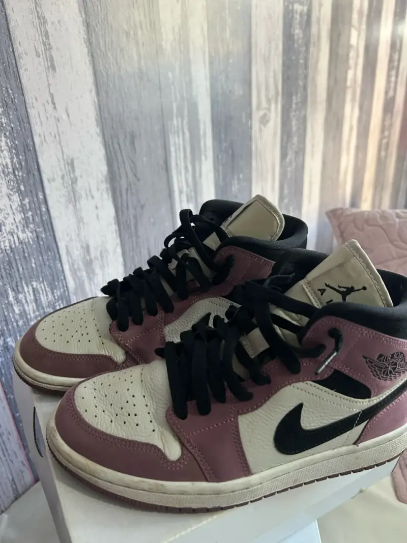 Zapatillas Air Jordan 1 Mid Multicolor - 2