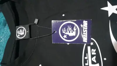 Polera negra Hellstar - miniatura 2