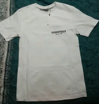 Polera Blanca Essentials - miniatura 1