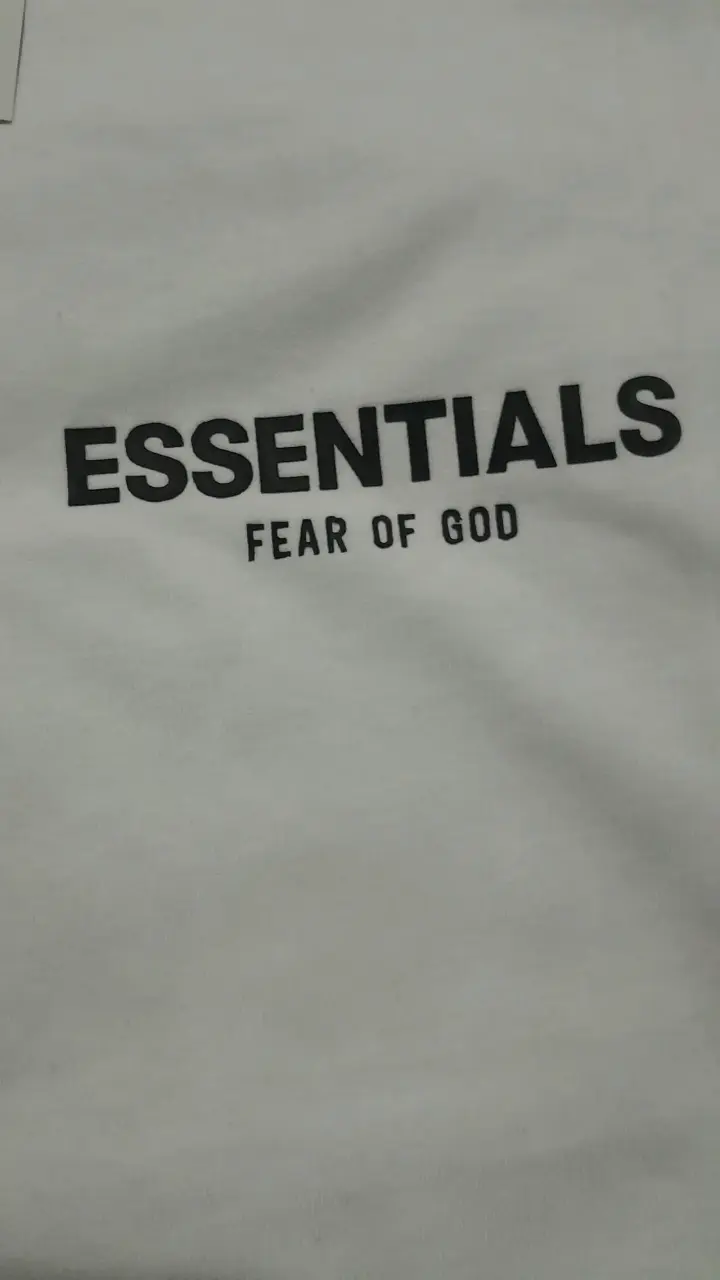 Polera Blanca Essentials - 2