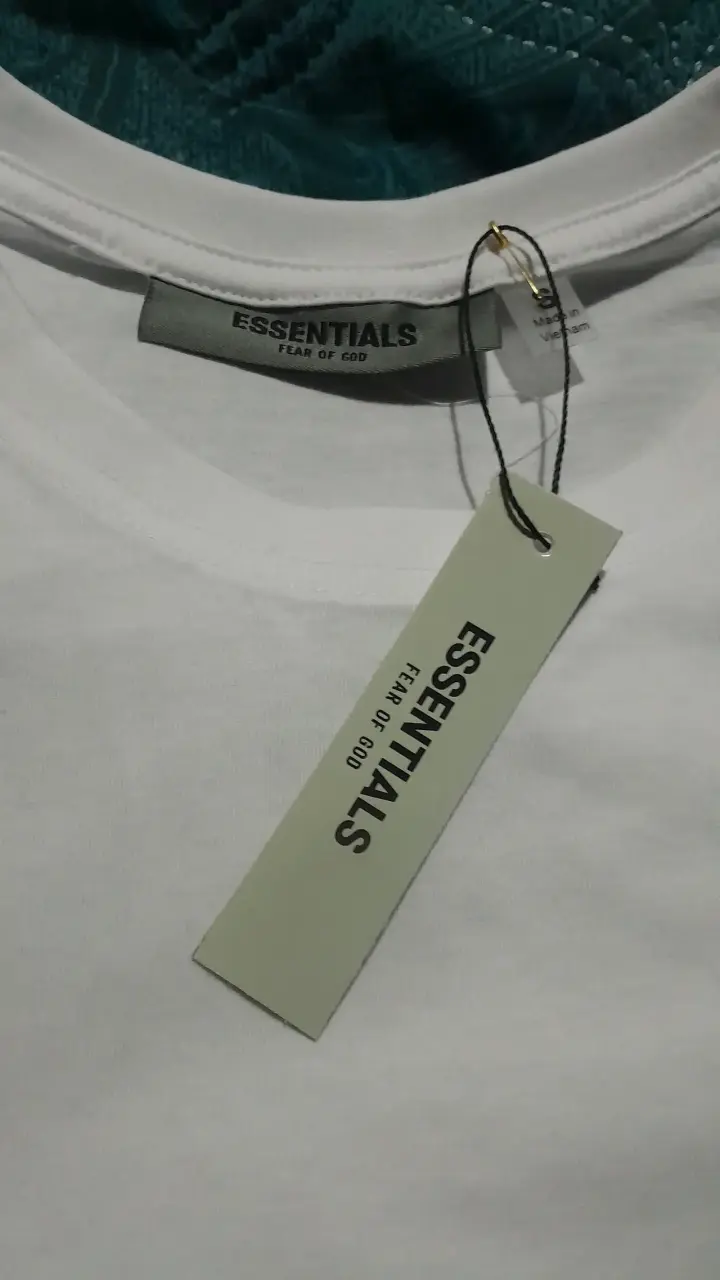 Polera Blanca Essentials - 3