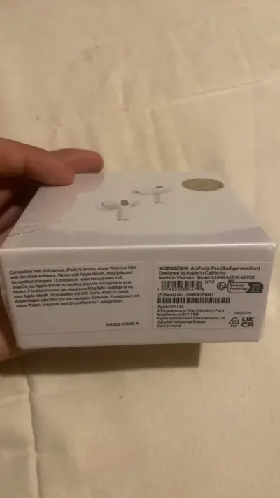AirPods Pro (2da generación) nuevos en caja - miniatura 1