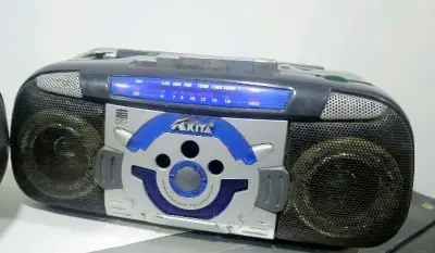 Electrónica vintage para restaudar sus detalles - miniatura 2