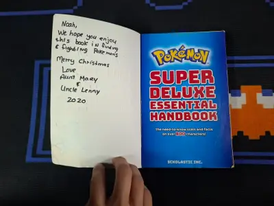 Libro Pokémon Super Deluxe Essential Handbook - miniatura 3