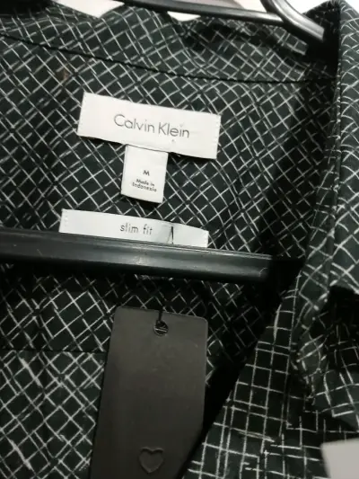 Camisa formal Calvin Klein negra estampada - miniatura 2