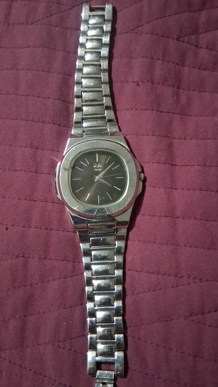 Reloj de pulsera metálico clásico versace - 1