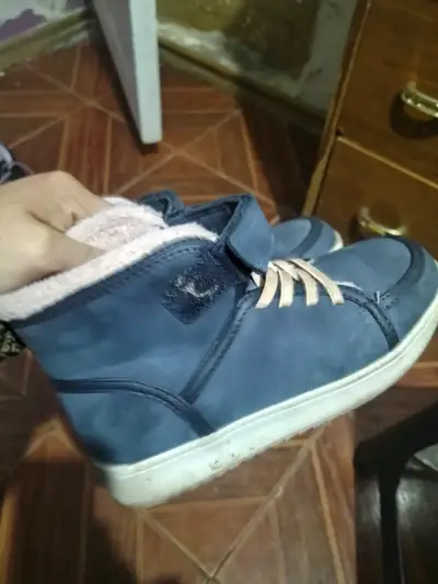 Zapatillas azules de invierno con forro interior - miniatura 2