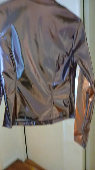 Chaqueta metálica brillante para mujer - miniatura 2