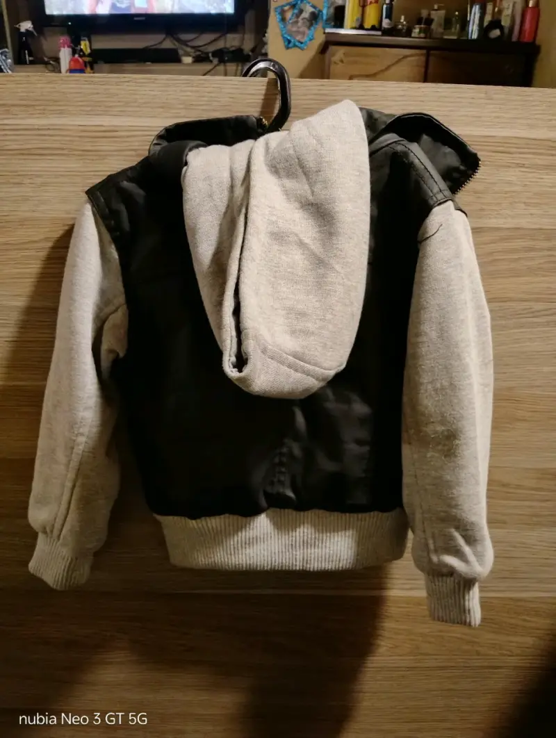 Chaqueta con capucha para niño talla 2 - 1