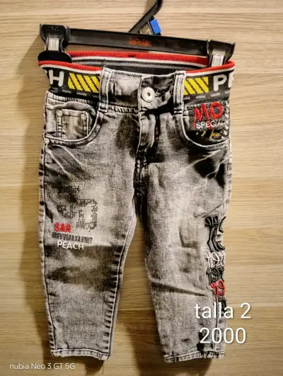Lote de pantalones para niño talla 2 - miniatura 1