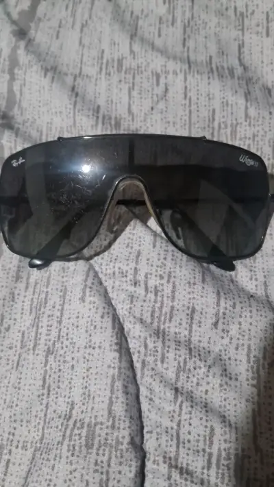 Gafas de Sol Ray-Ban Wings II Negras - miniatura 2