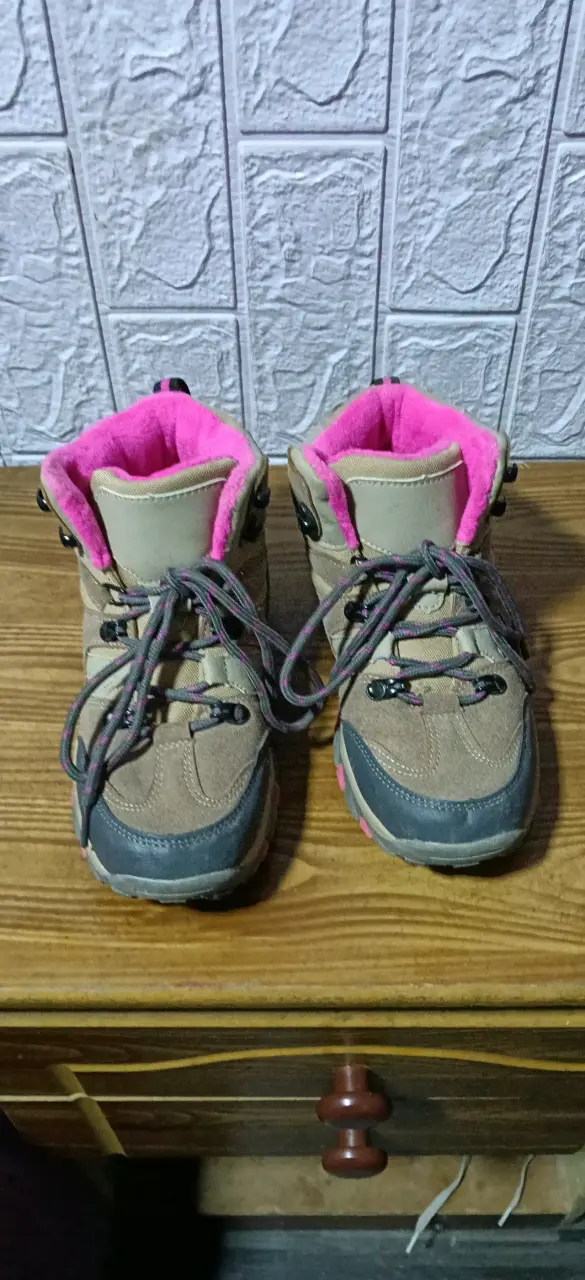 Botas de montaña para mujer color beige y rosa - 2