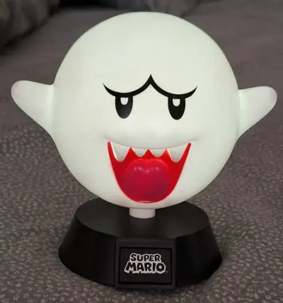 Lámpara LED Boo Super Mario - miniatura 1