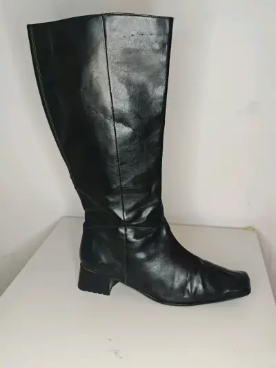 Botas de cuero negras para mujer pierna  anchas - miniatura 1
