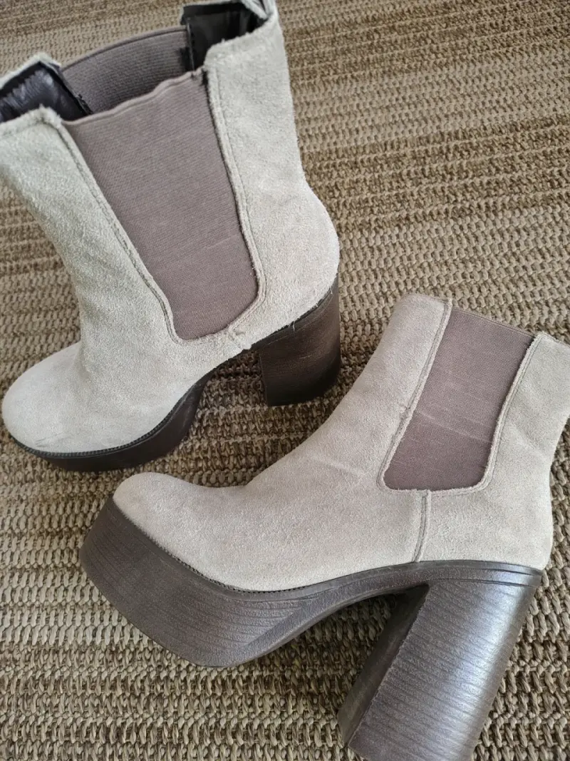 Botines de plataforma beige con tacón alto - 3
