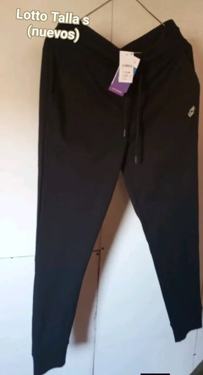 Pantalones deportivos Lotto talla S nuevos