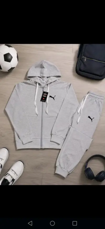 Conjunto deportivo gris con capucha Puma - miniatura 1