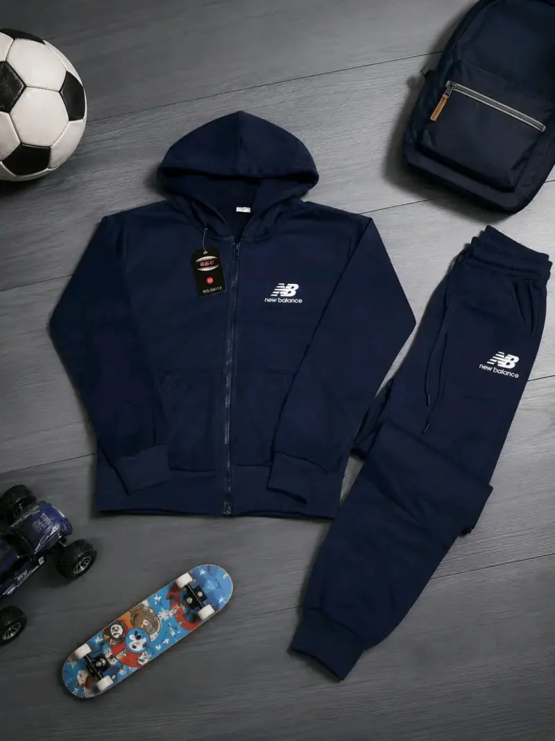 Conjunto deportivo gris con capucha Puma - 6