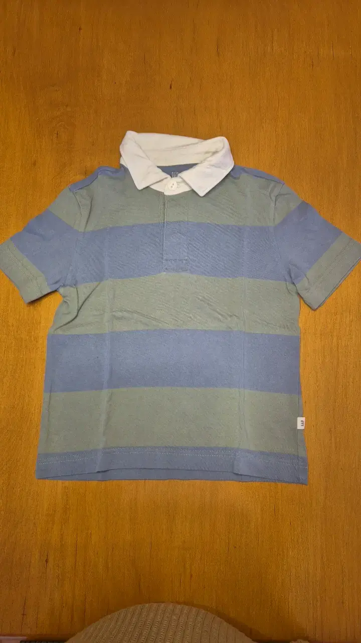 Polera de rayas para niño talla M