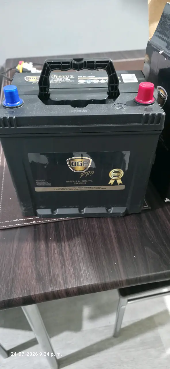 Batería automotriz 12 volt. - 2