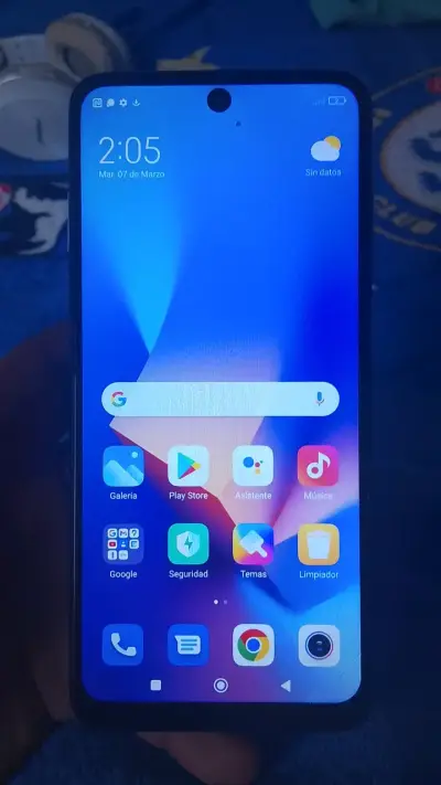 Smartphone Xiaomi Redmi Note 9S en buen estado - miniatura 1