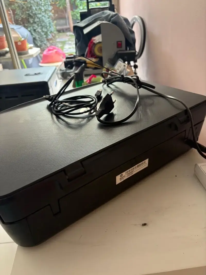 Impresora multifuncional HP deskjet ink 4535 - 5
