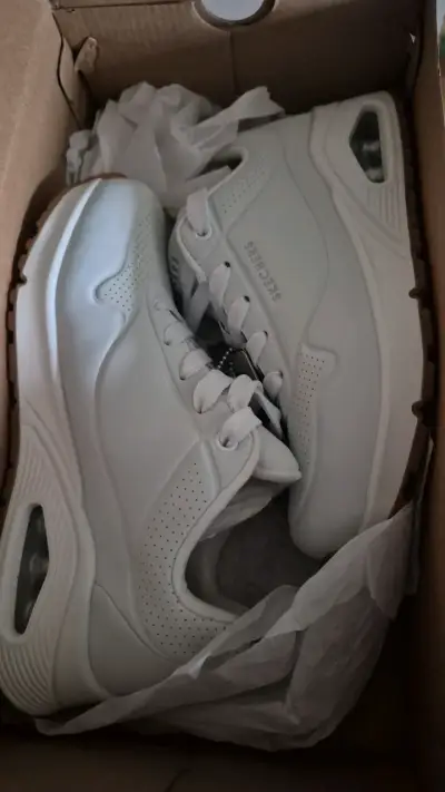 Zapatillas deportivas blancas Skechers para mujeri - miniatura 1