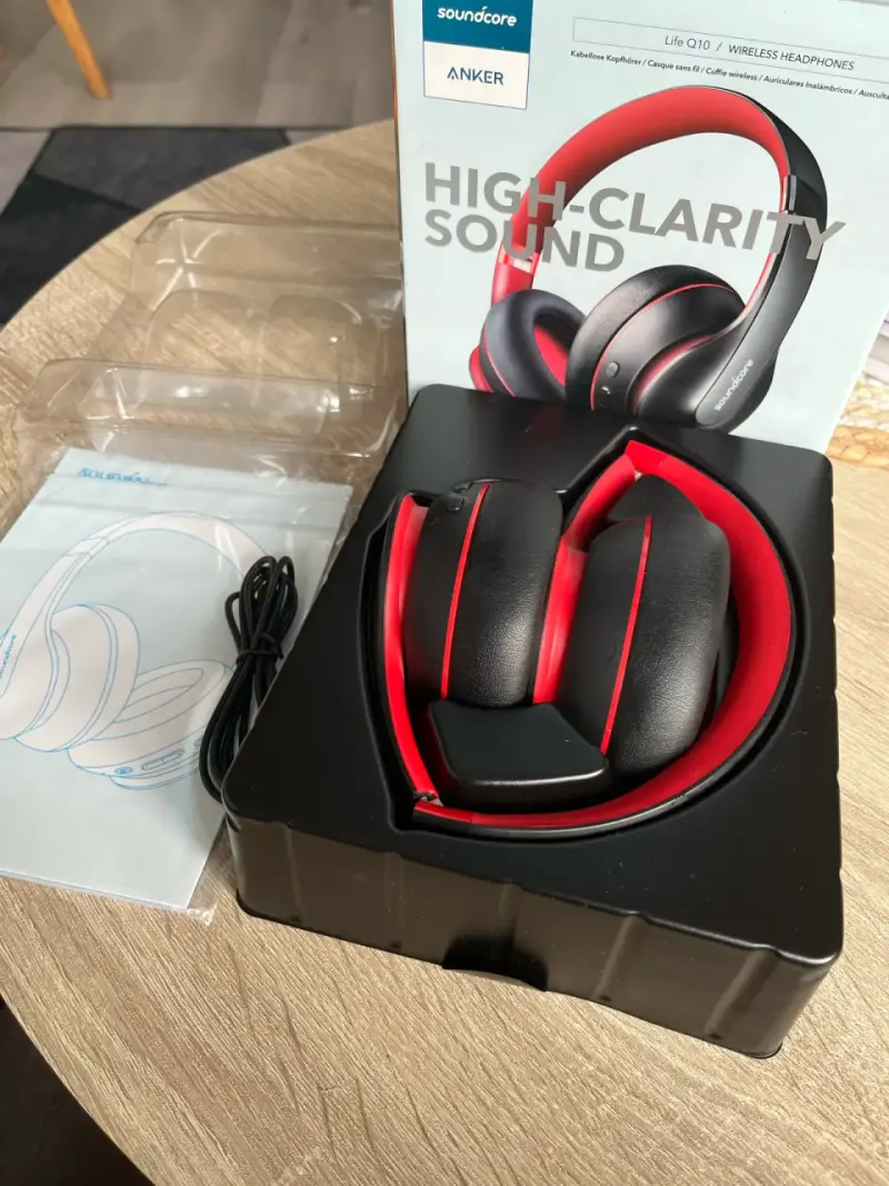 Audífonos Inalámbricos Anker Soundcore Life Q10 - 1