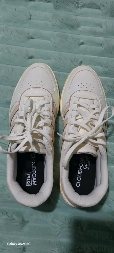 Zapatillas Adidas Cloudfoam Plus beige - miniatura 1