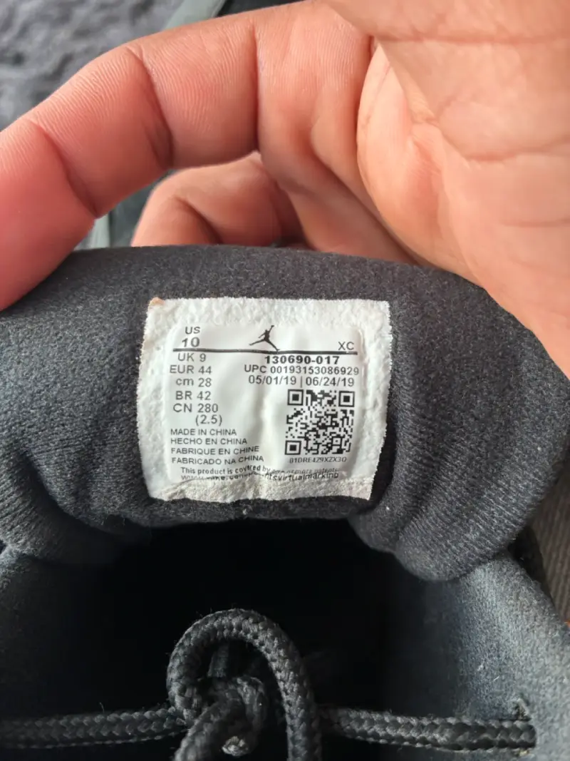 Zapatillas Jordan 12 Retro ORIGINALES - 3