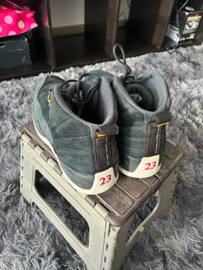 Zapatillas Jordan 12 Retro ORIGINALES - 4