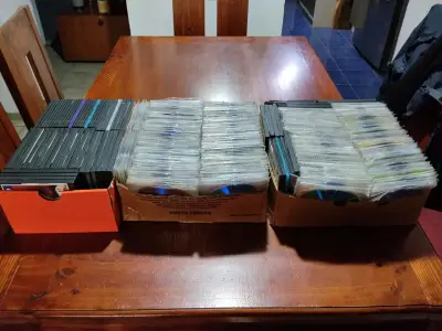 Colección de CDs y DVD variados - miniatura 6