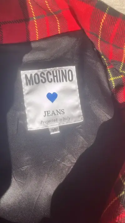 Chaqueta de tartán roja Moschino 90s - miniatura 2