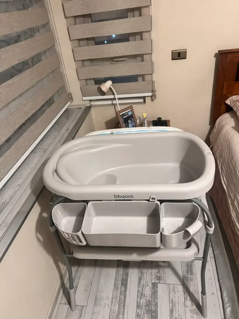 Tina de baño para bebé Bbqool con cambiador - 1