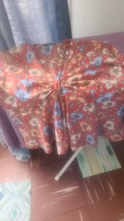 Pantalones de cuero sintético negro para mujer - miniatura 5