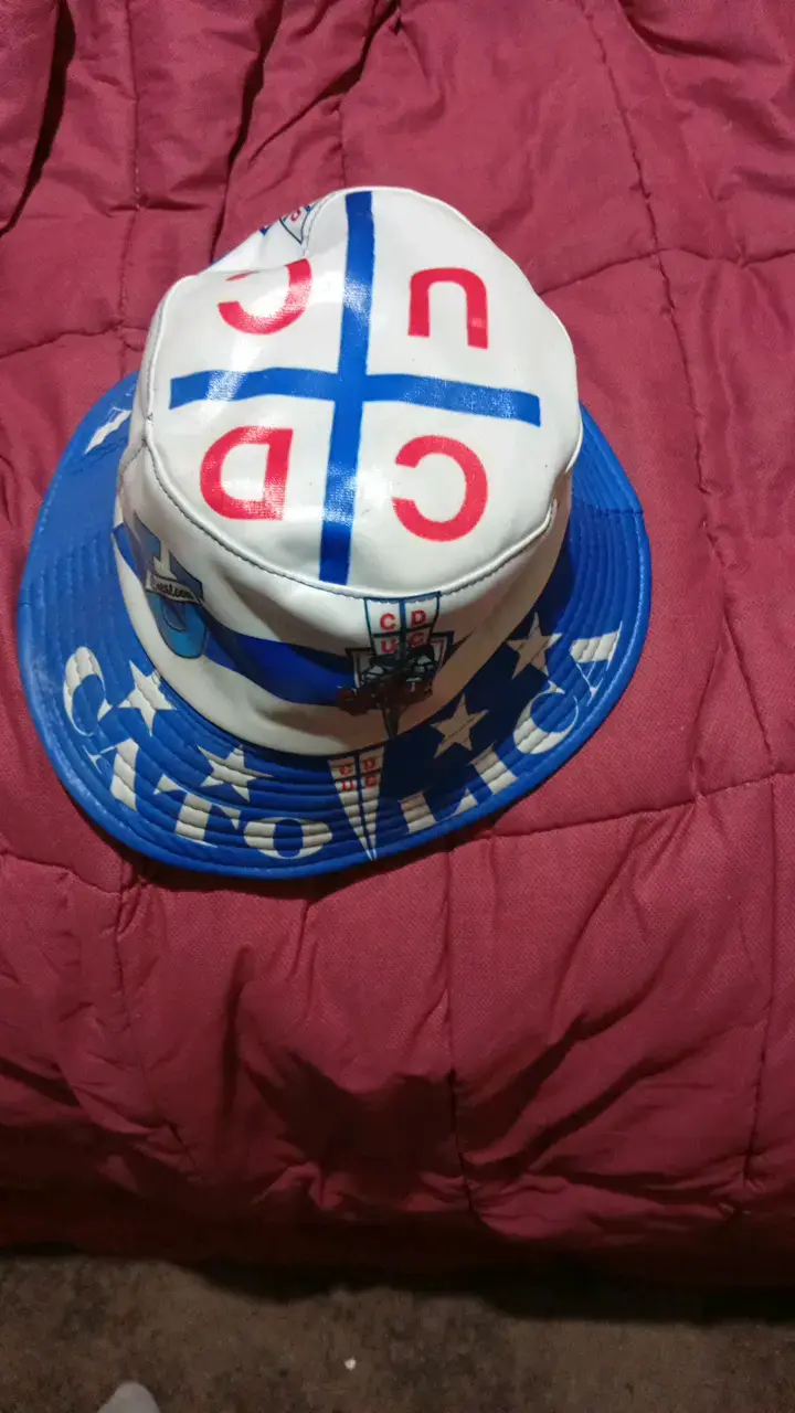 Gorro de Club Deportivo Universidad Católi
