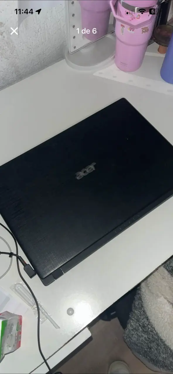 Laptop Acer Aspire Intel Core i3 en buen estado - 1