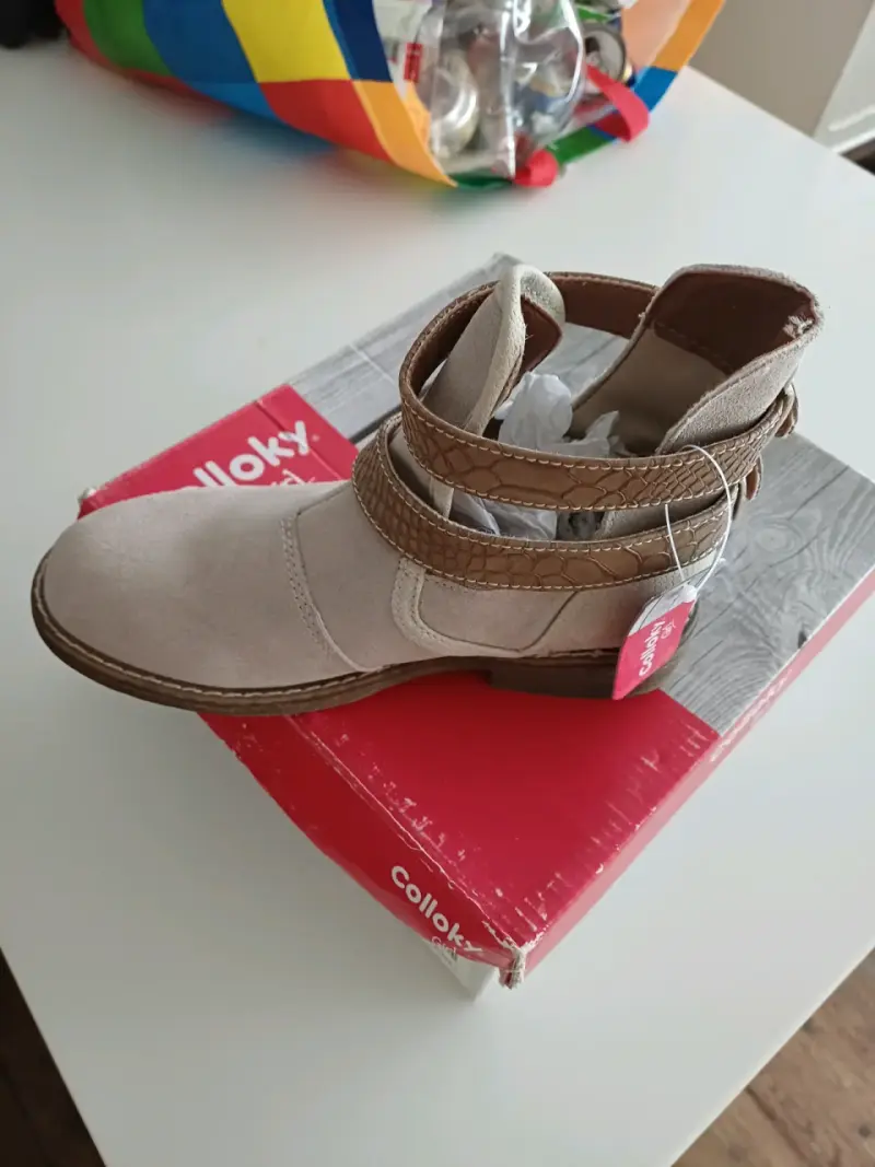 Botines beige para niña Colloky con correas - 3