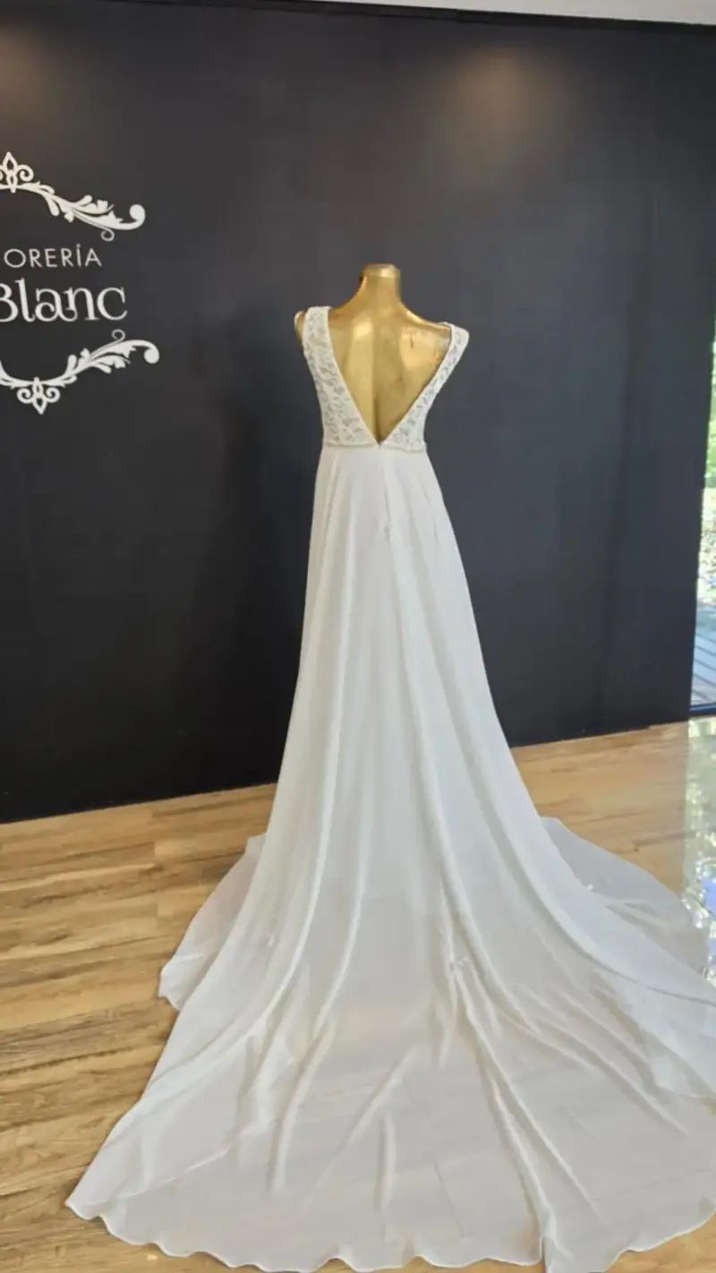 Vestido de novia boho elegante – impecable - 4