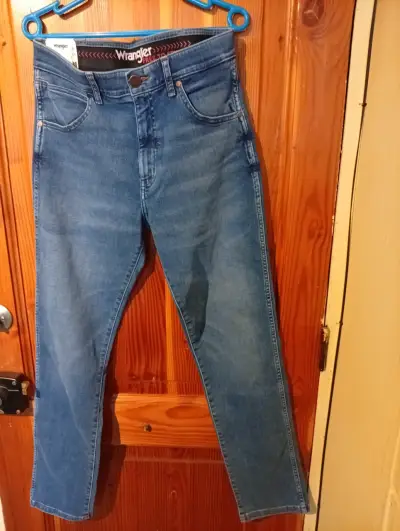 Jeans Wrangler Larston 812 Slim Tapered 30/32 - miniatura 2