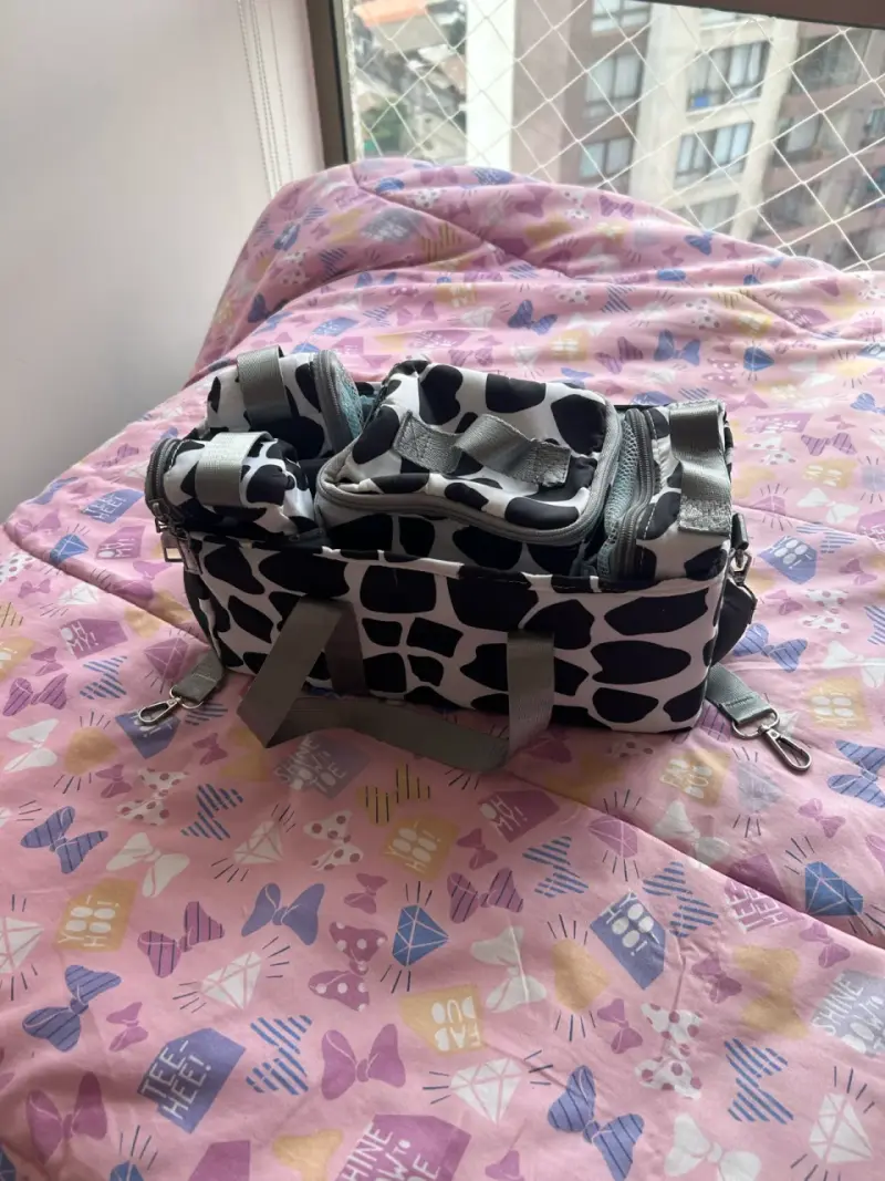 Bolso organizador de pañales con diseño de vaca - 2
