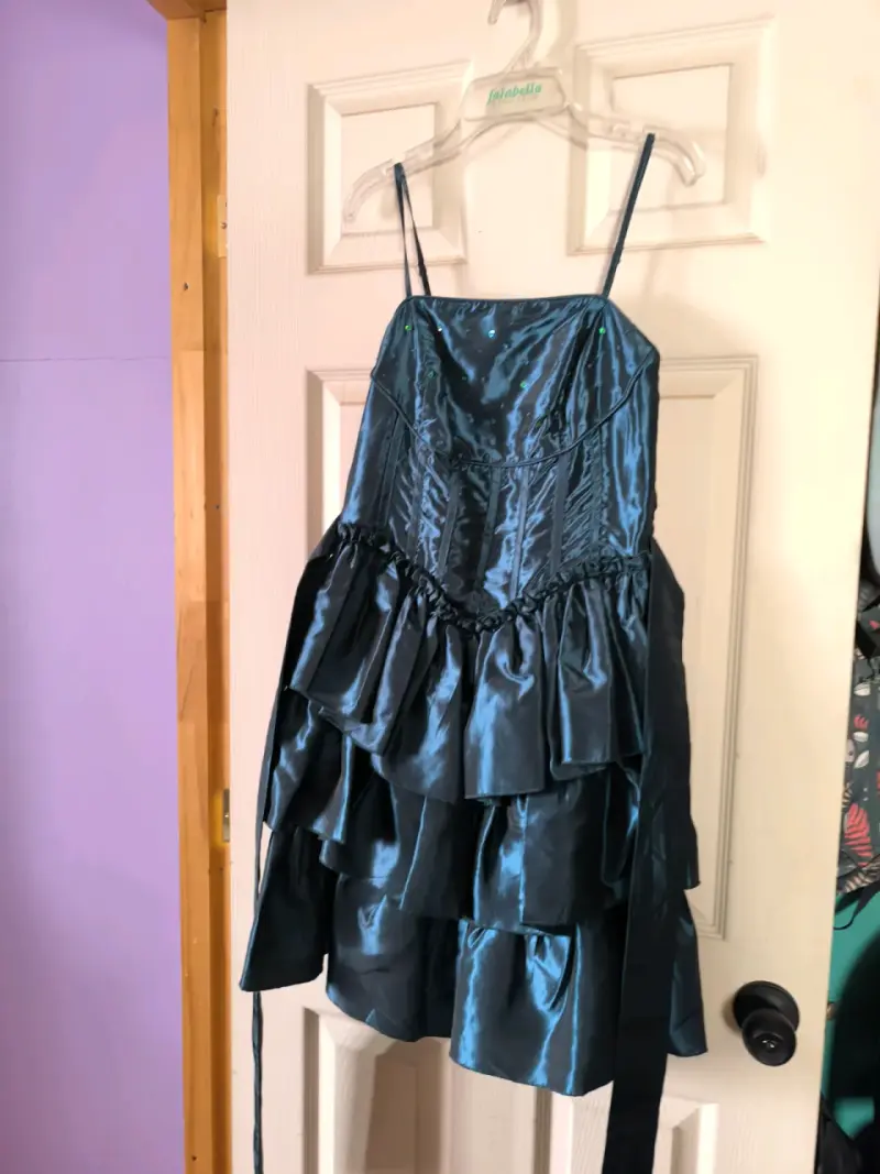 Vestido de fiesta petróleo con volantes - 1