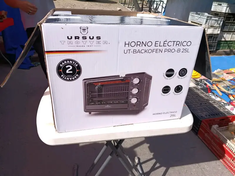 Horno Eléctrico Ursus Trotter 25L - 1