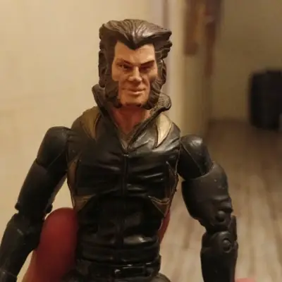 Figura de acción Wolverine articulada - miniatura 2
