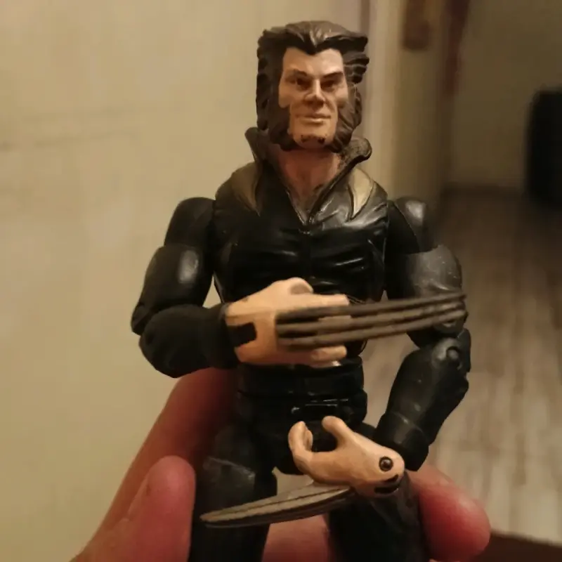 Figura de acción Wolverine articulada - 4