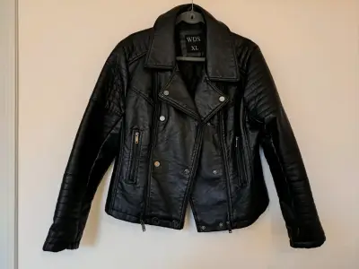 Chaqueta Wados talla XL perfecto estado ✔️ - miniatura 1