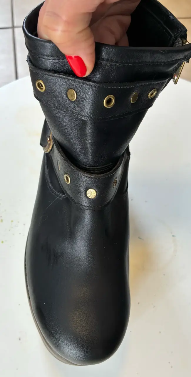Botin cuero negro 38 con plataforma hebilla dor - 4