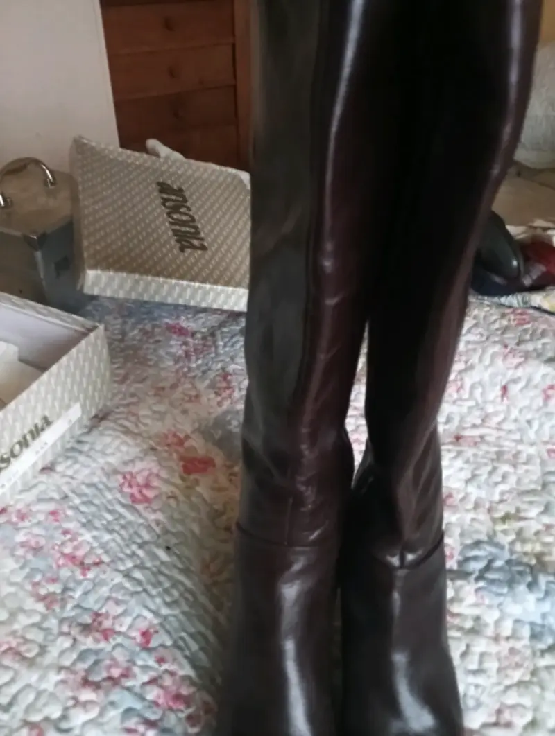 Botas de cuero marrón con tacón alto para mujer - 3