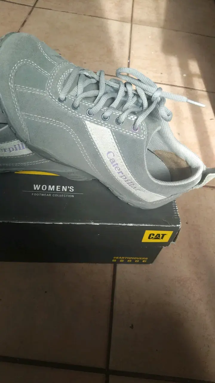 Zapatos CAT para mujer en caja original - 2